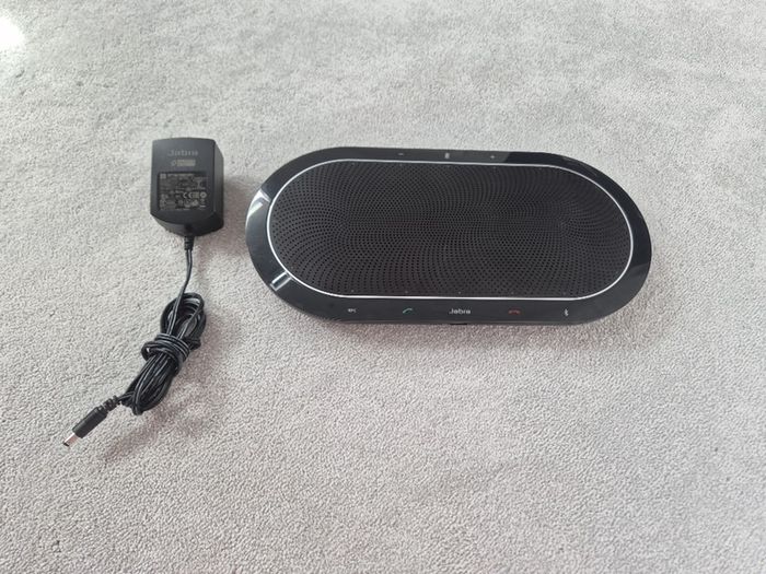 Jabra Speak 810  Professional Conference Speaker (USB / Bluetooth)