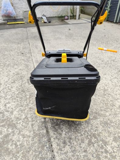 Electric Lawnmower and Strimmer (Titan)