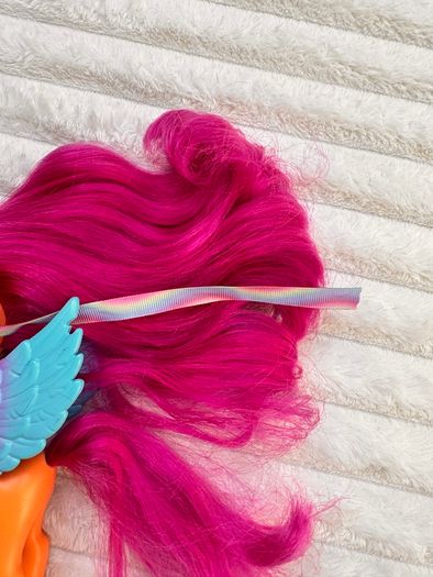 My Little Pony Make Your Mark Toy Ribbon Hairstyles Sunny Starscout approx.  16 cm. Used Please see photos