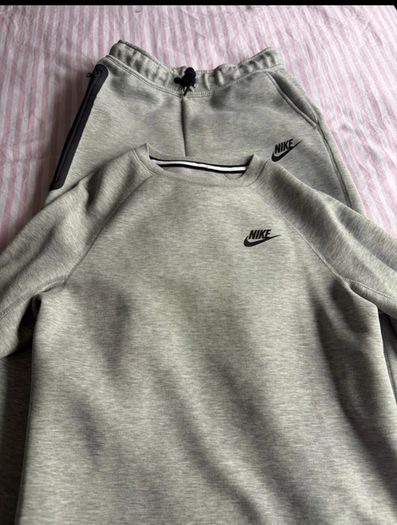 boys tracksuit