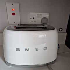 smeg toaster