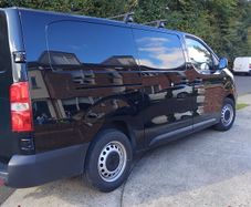 Opel Vivaro 2024 LWB 5,703km No VAT