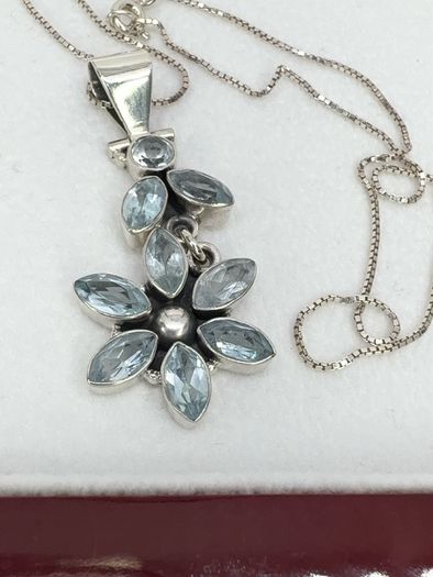 Silver Aquamarine & Sterling Silver Pendant Necklace