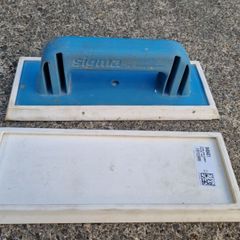 Sigma Rubber Tile Grouter