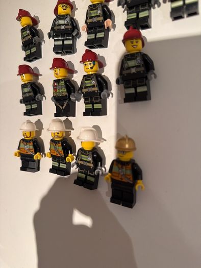 lego firemen minifigures x 13