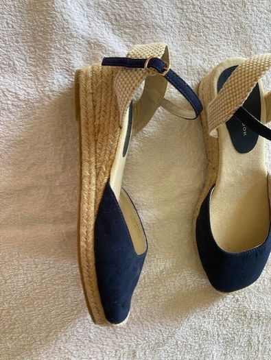 Navy Low Wedge Espadrille Sandals. EU 41/UK 8
