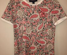 New with tag Tommy Hilfiger XS paisley printed T-Shirt created for Macy's retro