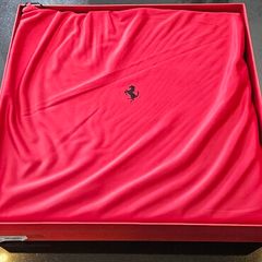 Ferrari Carbon Fibre Chess and Draughts Set F1 Formula 1