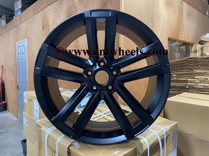 20" Inch Cantera Style Alloy Wheels VW T6 T5 Transporter Amarok 5x120 65.1 Black