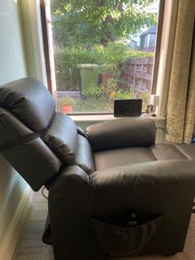 Riser Recliner Chair
