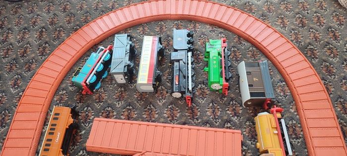 Thomas the tank engine train set