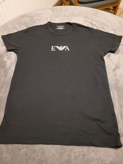 Armani t shirt