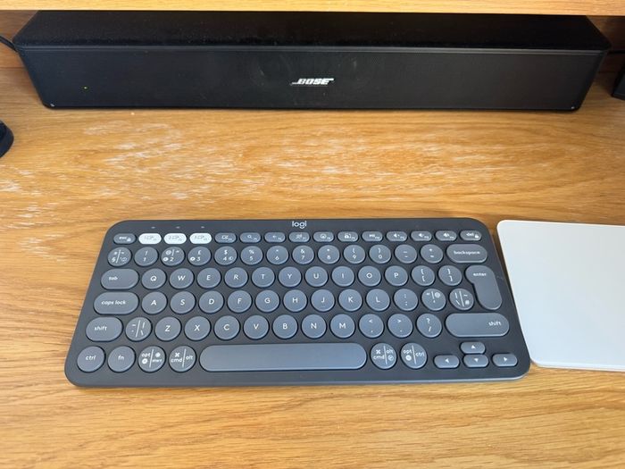 Logitech Pebble Keys 2 K380s