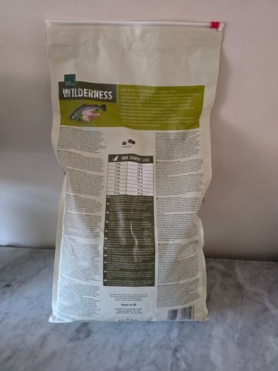 Unopened Wilderness Cat Food 7kg