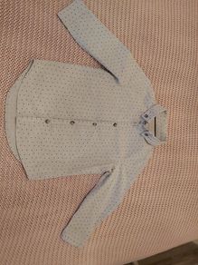 Shirt size 2-3