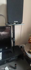 speaker stands
