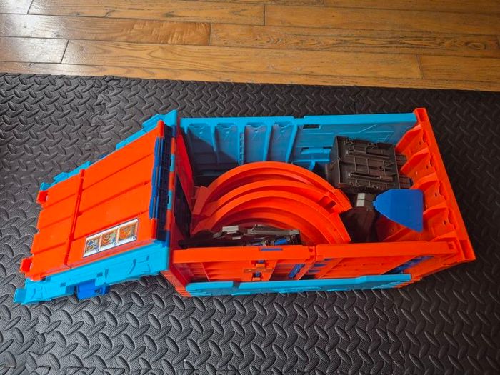 Hot Wheels Toy set