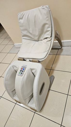 Inada Cube Plus massage chair [Delivery Possible]