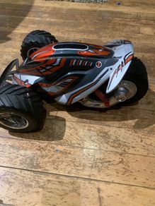 Remote control trike