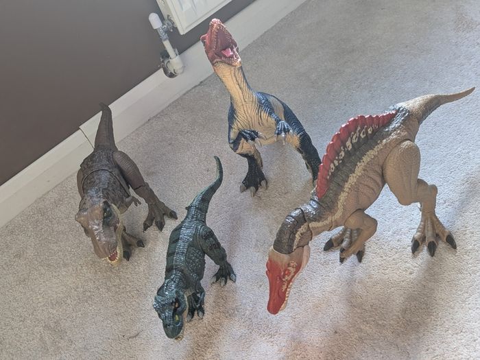 Jurassic World Mattel Dinosaur Bundle 4 Figures