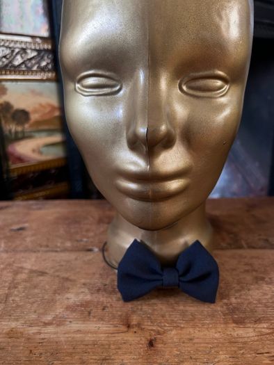 200 + new bow ties/dicky bows on elastic fancy dress party events