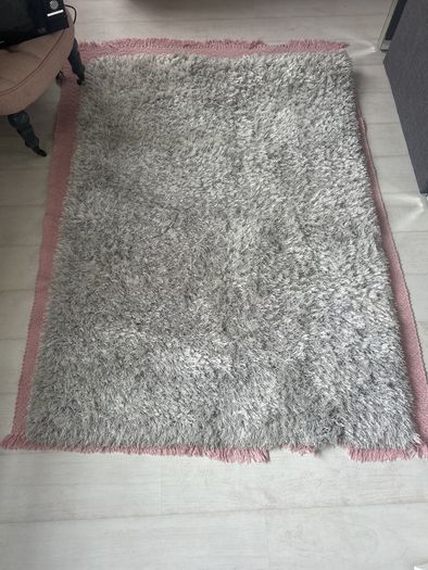 silver shaggy rug