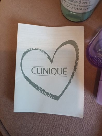 Brand new clinique skincare gift set