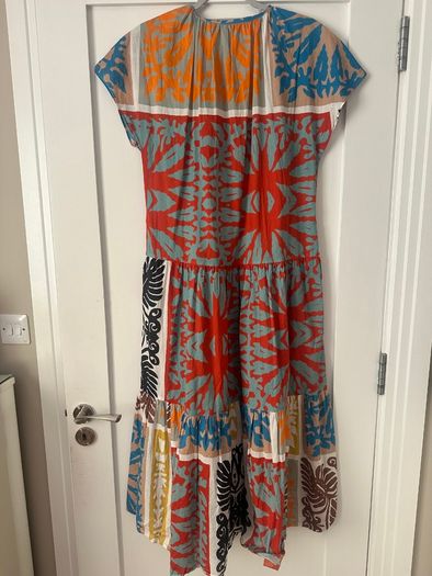 Ladies dress