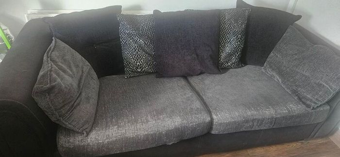 sofa 3 and 2  seater