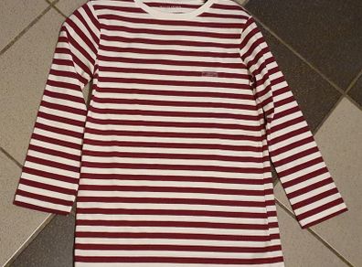 BNWT - Size XS - A Long Sleeved Top - Wine