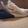 Nike AirMax 270 Trainers size 11 Image 6