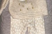 Brand new Cute baby fluffy pjs 6-9