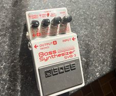 Boss Bass Synthesizer SYB-3 Pedal