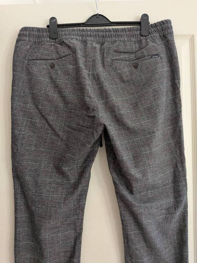 Tommy Hilfiger THFlex trousers XL