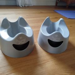 2x Pourty Potty