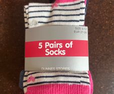 Brand new 5 pairs kids socks size 9-12
