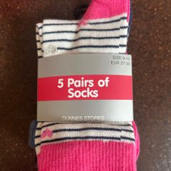 Brand new 5 pairs kids socks size 9-12