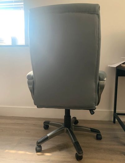 Executive Grey Office Chair, As New, Collection Only (Limerick)