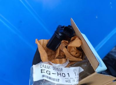 Nissan camshaft sensor adn17201c