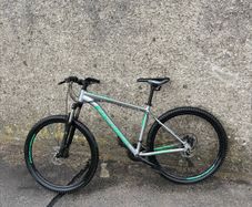 carrera mountain bike
