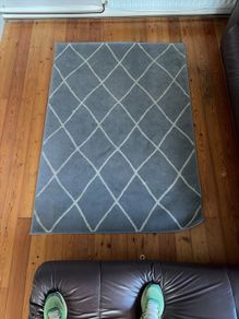 Rug