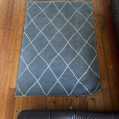 Rug