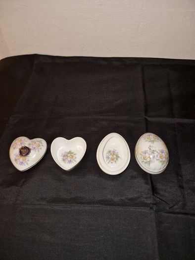 2 Royal Tara Trinket boxes