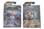 Hot Wheels Batman Vs Superman Covelight Power Pistons Bundle