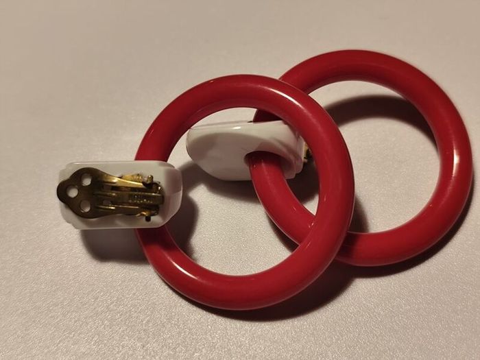 1980s Vintage New Clip On Earrings