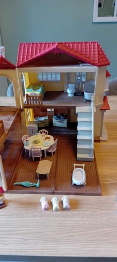 sylvanian house & car