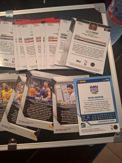 42 Us Basketball Cards