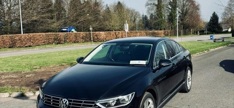 2016 Volkswagen Passat R line (Highline)