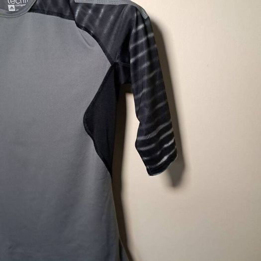 Adidas techfit climacool size medium 2015 in excellent condition