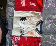Liverpool f.c jersey